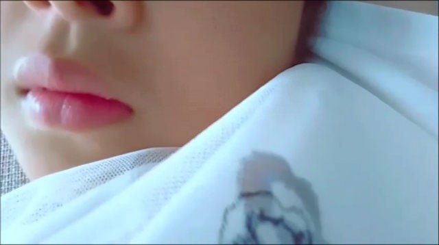 C 歯ブラシ 日本のロリ