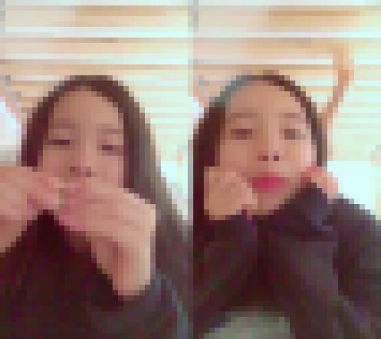 ○○を見せる美女のライブ配信