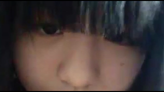 バスルームからのライブ配信、可愛いC