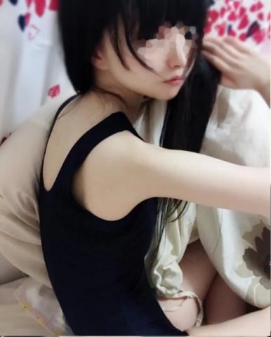 可愛い女の子のセルフィー 04