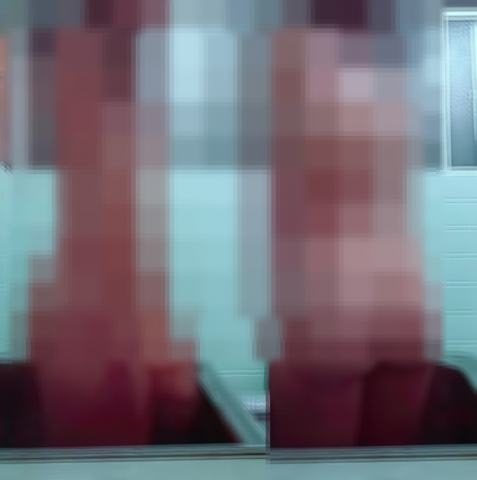 ライブ配信で次々と過激なシーンを披露する美女Sちゃん