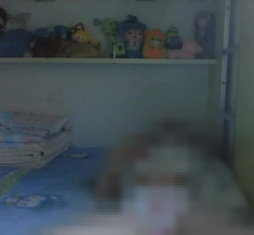 ファンシーKちゃん☆ビデオ通話中の大胆な露出