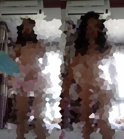 女子高生のランチタイム配信