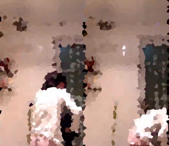 アイちゃん：声とメガネ、どっちがいい？