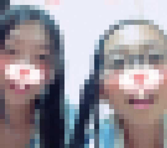 おさげ髪のS級可愛い女の子2人によるお風呂ライブ動画。