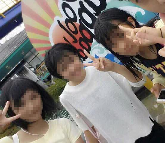 全裸オナニー配信中に正体がバレて転校を余儀なくされた可哀想な女子高生、その他 [リーク]