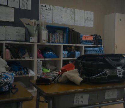 [禁断] 小学6年生の教室を覗き見…