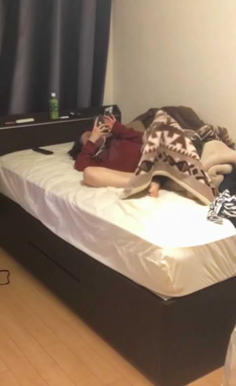 娘の部屋に設置したカメラで撮影した本物のオナニー！！