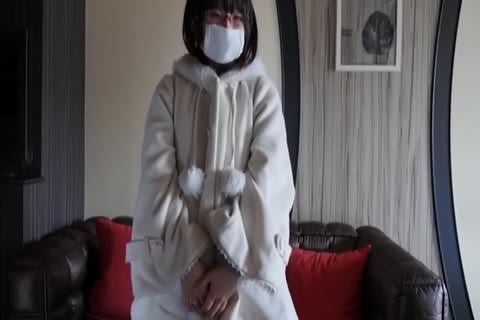 無修正：完璧なプロポーションの白肌美女・女子大生に中出し！！ 有料デート