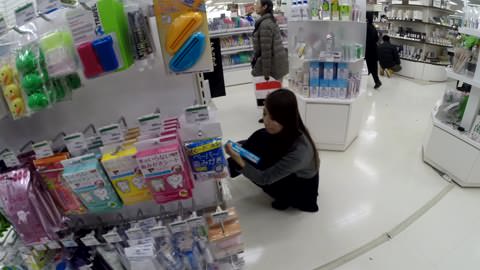 [主人公：共同作品] 超美人！！サイドゴムが捻じれたパンティの撮影多数