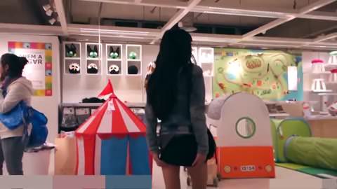 裸になるのが大好きな変態女子の奇妙な行動 ⑵