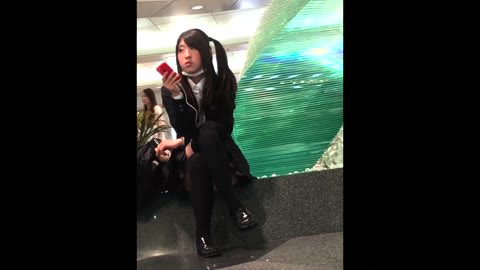 (PC/モバイル対応) 魅力的な黒髪のロングヘア＋膝丈のタイツ＋真っ白なパンティ♪♪