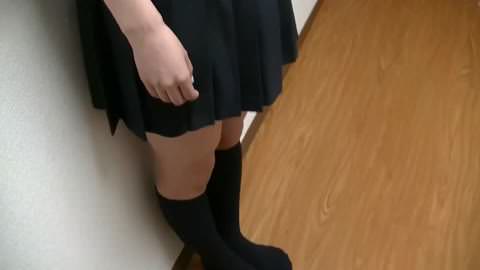 小胸の女の子へのいじめ 9