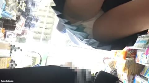 ただ触りたいだけ…