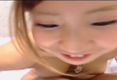 無修正：素っ裸のアマチュアDJ・不良娘のオナニー