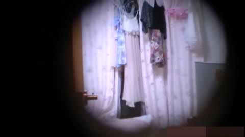 女子寮の覗き穴 4