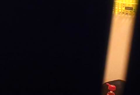 [一軒家] 窓越しに女子高生を盗撮