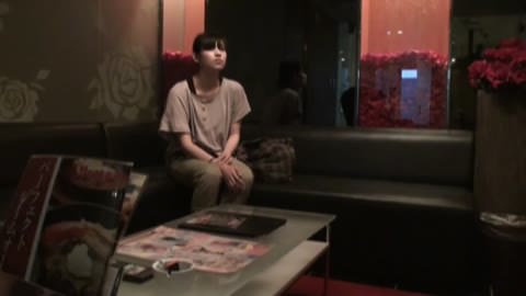 [プライベート動画] とても美しい胸、19歳 ♥ ハーフの美女 ♥ 老人が彼女と遊ぶことにした ♥ 前編 (64分)