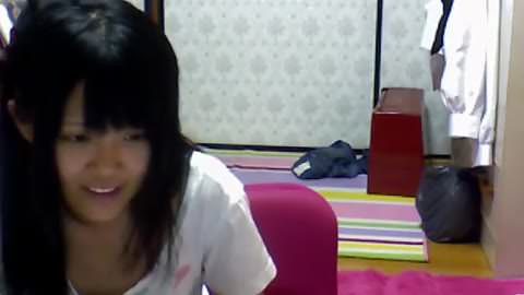 [Nico Live] リモ、着替え中の乳首