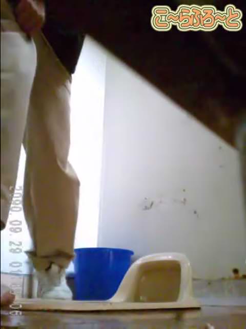 トイレでのリアルオナニー