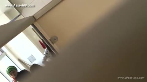 トイレの美女 07。バレた⁈