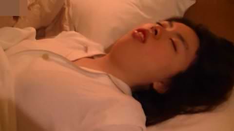 [リアルレイプ] パイパンマンコ… ❤ 意識不明で身動きが取れない❤