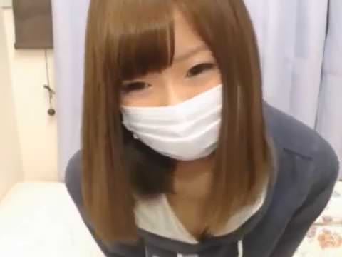 ゲイルスタイルの女の子の大胆なオナニー