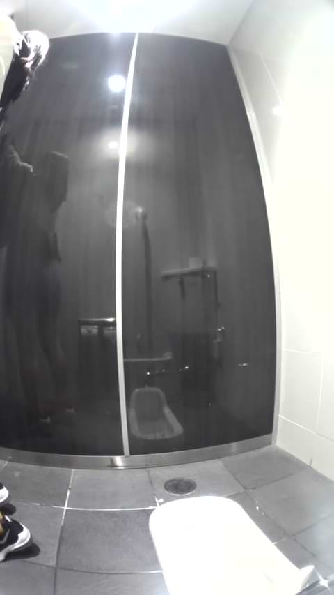 女子用VIPトイレ 44 若いマンコは最高だ