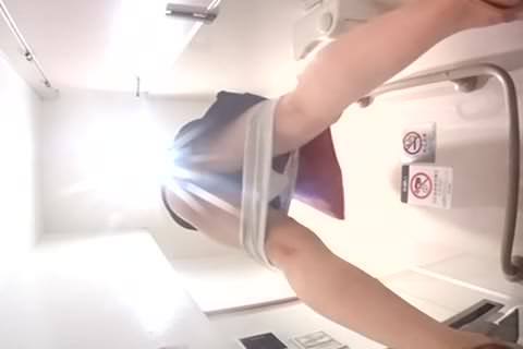 無修正）期間限定価格 — 3台のカメラで撮影された日本の部屋での隠し撮り №1