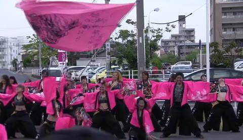 期間限定販売！激しいダンスのせいで衝撃的なことが起こる♪ t1-40 [高画質動画]