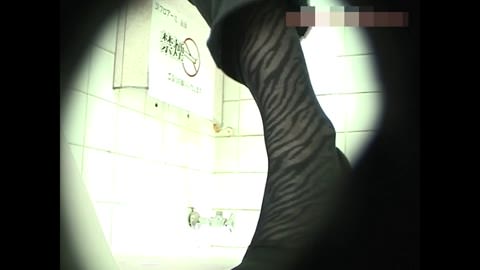 [素人] あるゲームセンターで ★ これは最高！！ リアルな♥女子トイレの隠し撮り♥ 018、店長仕込み