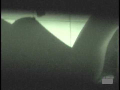 窓から覗いた24人の裸体