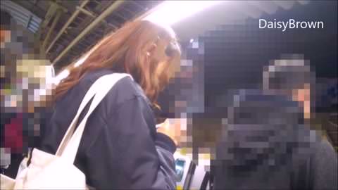 tikan051、彼女の下着さえも間違いなくエロい！美脚の美女