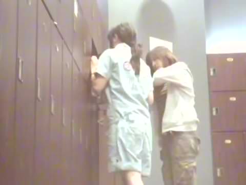 露天風呂に集まる女の子たち