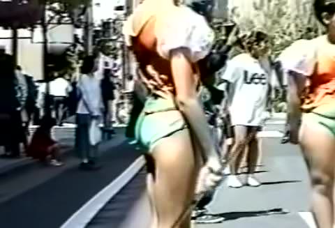 （永久保存版） タイトな水着パレード、海、オープンな浴場 — コレクション