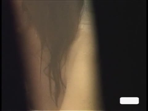 窓から覗かれた裸体 4