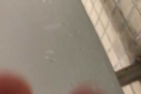 プライベート動画：ある専門学校の浴室の隙間から