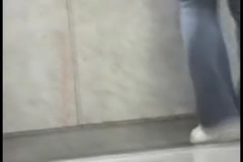 無修正！トイレの隠し撮り。有名女子寮のトイレ隠し撮り