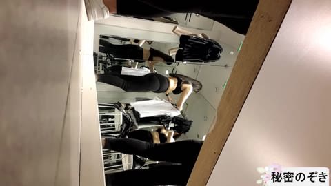 台湾の試着室 3