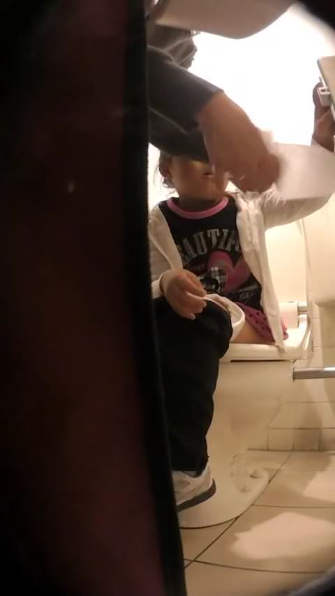 VIPaｘの奥深くでVIPアーモンドを配ってはいけない