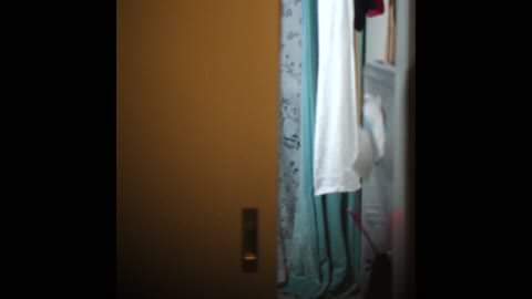 美しいバレリーナにとって、胸もマンコもアナルもすべてが芸術だ。これは定期的なボディケアの成果だ。