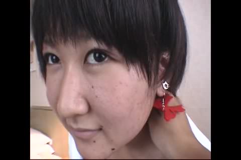 無修正：陰毛がまばらな女子高生2人とのセックス動画