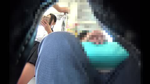 美味しすぎてたまらない！女子高生のマンコを丸見えにしてくれてありがとう！