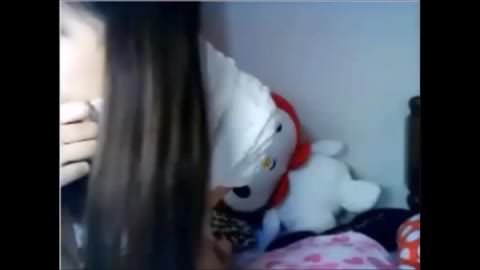 純真で弾力のある肌