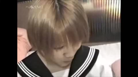 《期間限定》ネットセックス動画：ユカ、制服バージョン