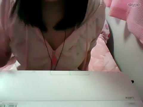 Skypeでの優しい愛撫