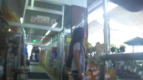 [隠し撮り] トイレ中の姉の恥ずかしい瞬間を隠し撮り 36 [興奮]