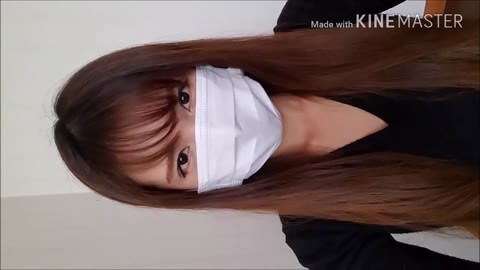 [自撮り] 巨大で太い便が流れ出る肛門のクローズアップ！①