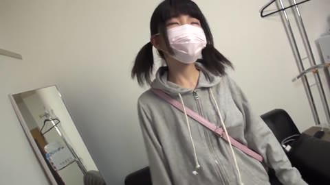 [無修正] S4から出てきたような18歳