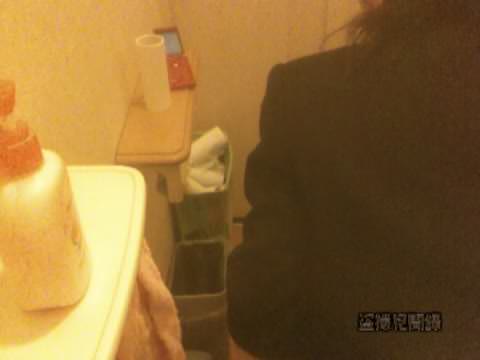 [レア] ホテルのコンシェルジュ姉妹の排泄動画